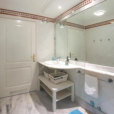 Fantastic Ocean View Buena Vista With Amazing Pools, 108 Casa de Férias